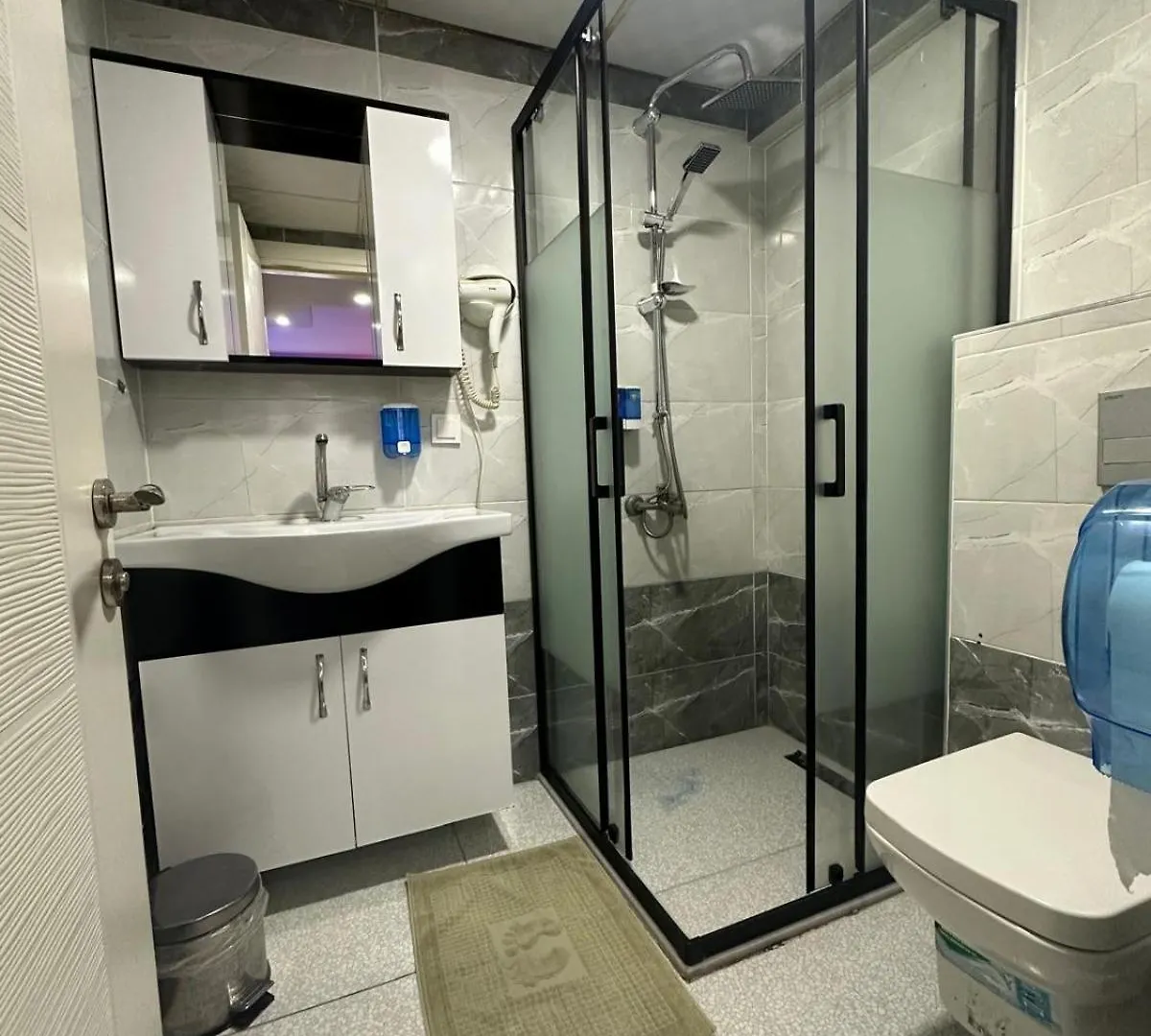 Vero Hotel Izmir Homestay